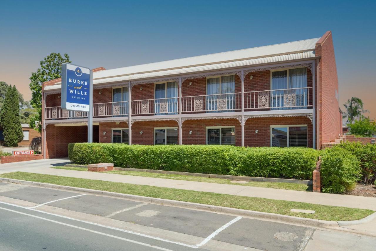 Burke And Wills Motor Inn Суон Хил Екстериор снимка